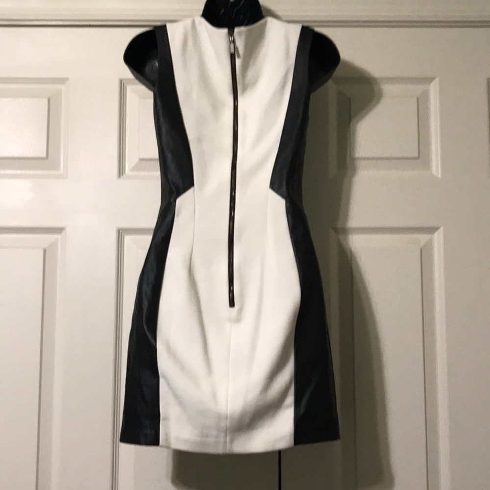 Black and off white dress - Picture 2 of 6